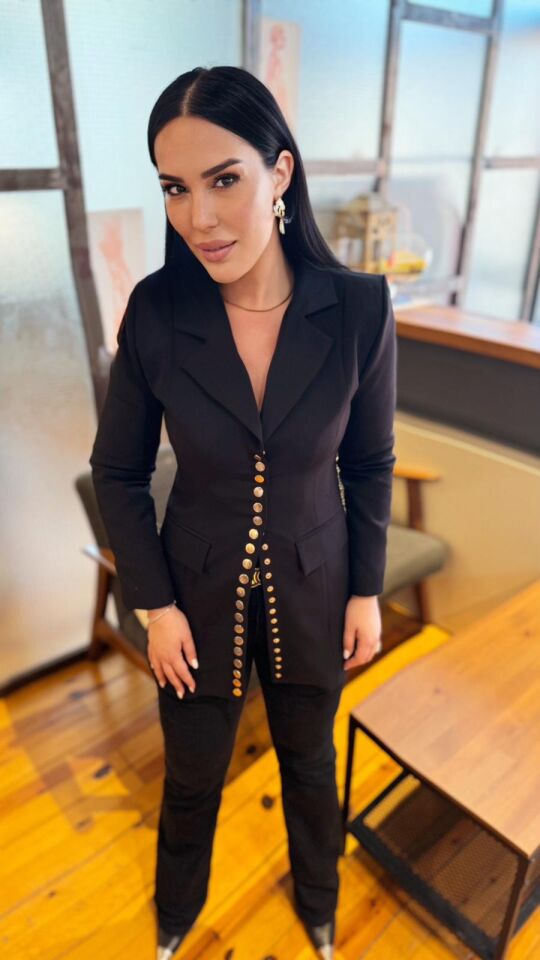 Siyah ÇıtÇıtlı Tasarım Kadın Ceket