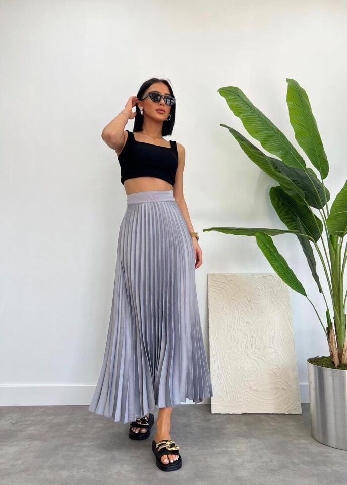 Santana Pilise Saten Maxi Gri Renk Etek