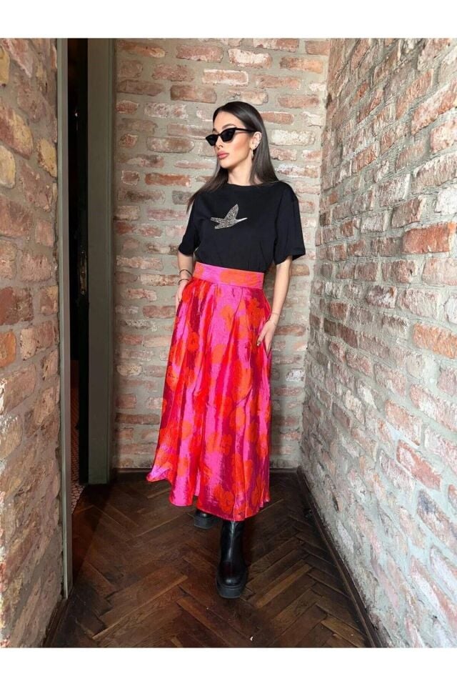 Pembe Renkli Pileli Etek