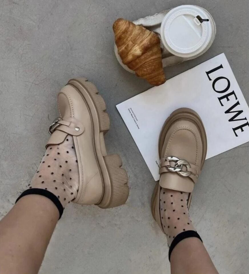 Latte Tak Çıkar Zincir Detaylı Ayakkabı Kahve