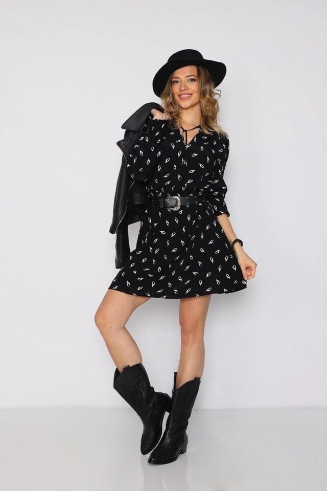 Siyah Damla Desenli Elbise