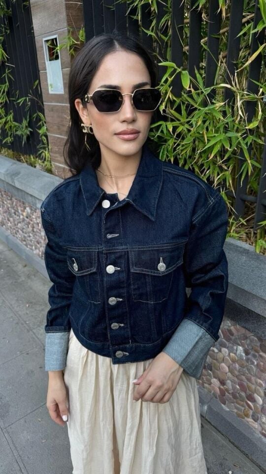 Lacivert Kolları Katlama Detaylı Denim Ceket