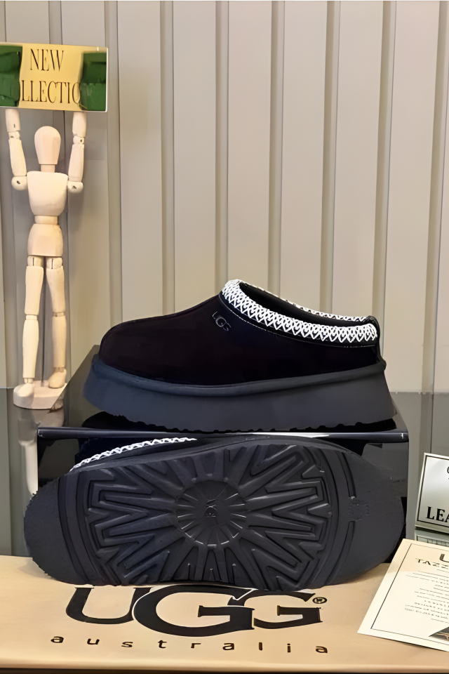 Tazz Tarzı Siyah Premium Deri Kürklü Kadın Bot